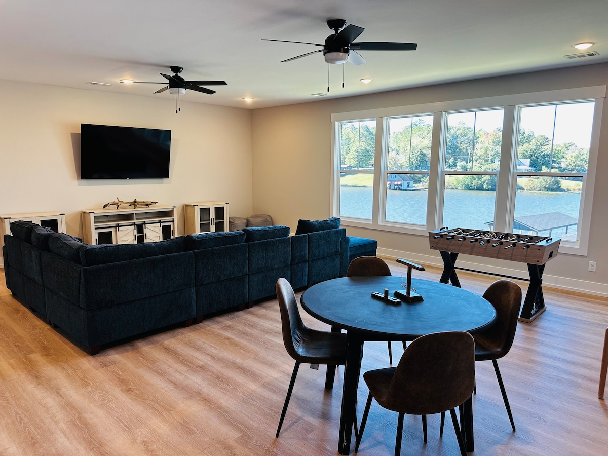 Upstairs rec room with foosball and lake view
